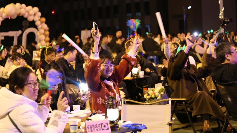 文化周|盡享美食，“音”愛而來，海蓉開展告白音樂會暨美食節(jié)活動